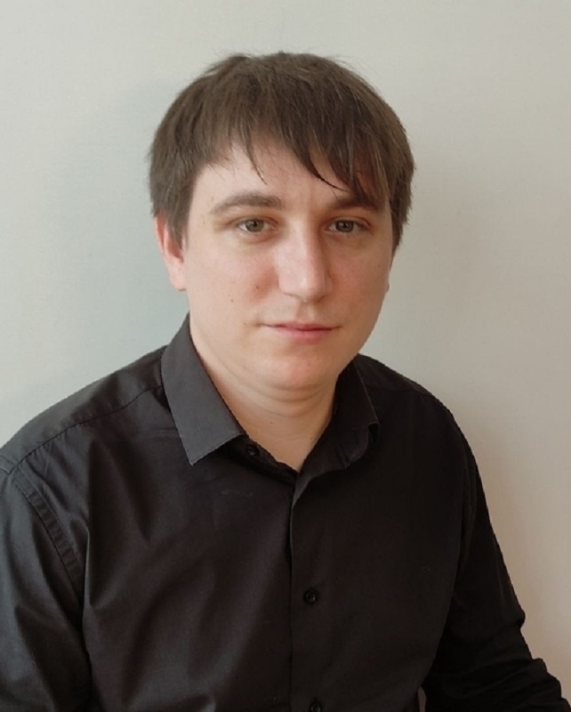 Волошинов Максим Александрович.